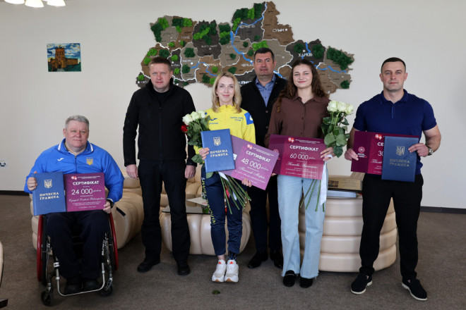 Начальник ОВА Іван Рудницький привітав волинських спортсменів грошовими сертифікатами