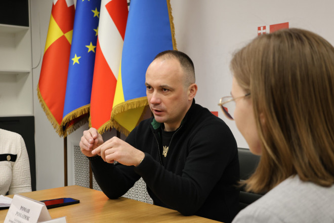 «Станьте тими, хто задає тон», - т.в.о. начальника ОВА Роман Романюк зустрівся з Молодіжною радою при ОДА