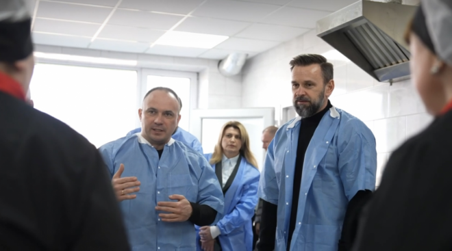 У Міжнародний день шкільного харчування заступник керівника Офісу Президента України відвідав ліцей у Зимнівській громаді