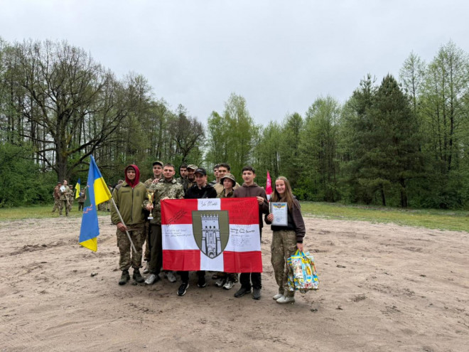 «Джура» на Волині: як через гру, вишкіл і командну роботу виховують свідому українську молодь