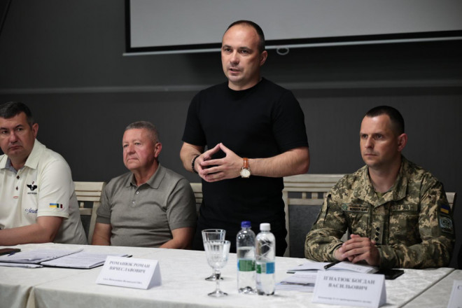 Розвиток прикордонної інфраструктури та логістики: на Волині обговорили потреби автоперевізників