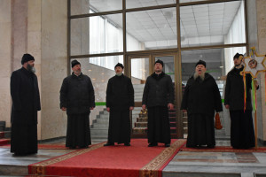 У Волинській ОДА зазвучали колядки та щедрівки у виконанні духовенства Православної церкви України - Фото 1