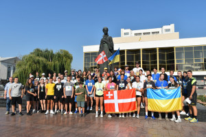 Більше десяти тисяч гривень зібрали волиняни під час благодійного забігу - Фото 1